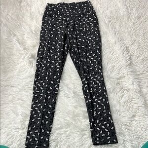Aerie Black and White Patterned Leggings
